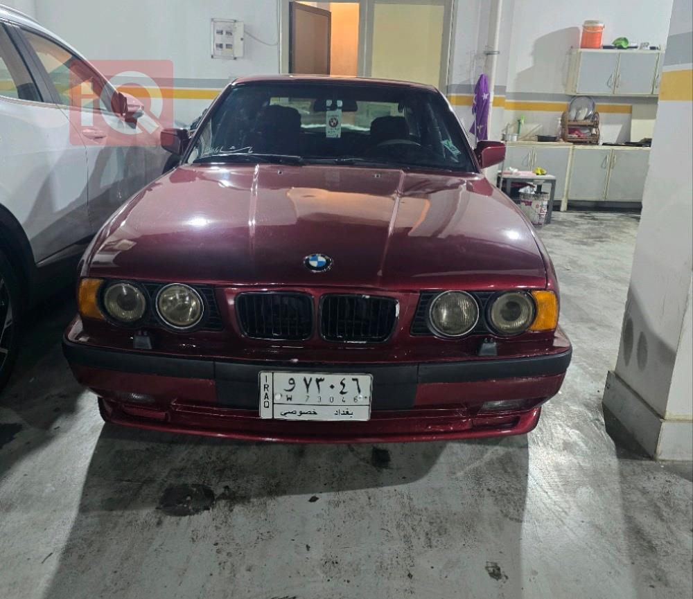 بی ئێم دەبڵیو سیریەس 5